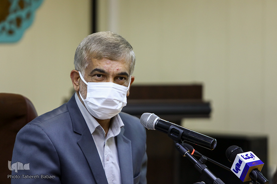 عبدالهادی فقهی‌زاده