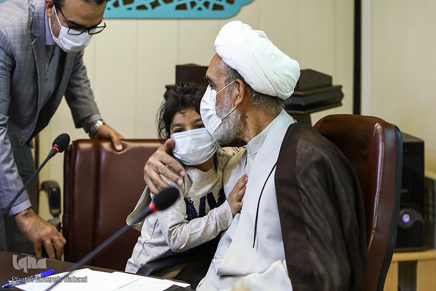 حجت‌الاسلام محمدعلی خسروی؛ میراث‌دار خصائل نیک پدر / رمزها و رازهای موفقیت در مسیر قرآن