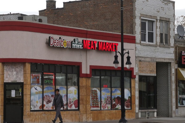 اعتراض مساجد بزرگ پاریس به ممنوعیت ذبح حلال