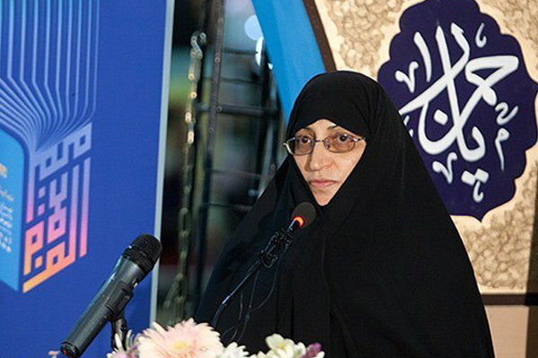 امروز یا جمعه// مروری بر سیره امام علی(ع) در جمع و تدوین قرآن