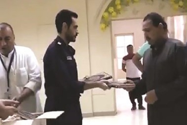 توزیع قرآن در مراکز قرنطینه کویت