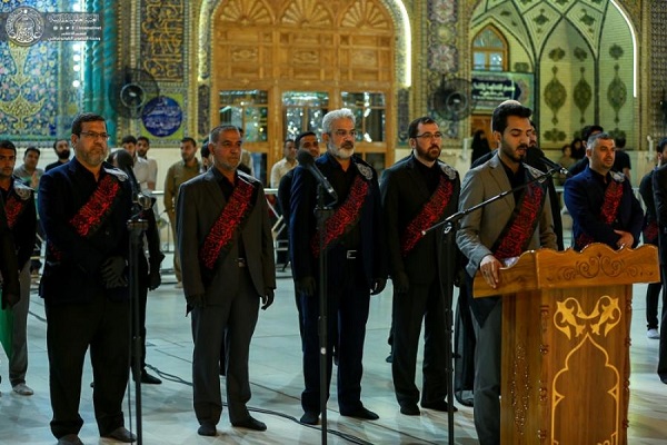 برگزاری مراسم اهتزاز پرچم عزا در آستان مقدس علوی در نجف + عکس
