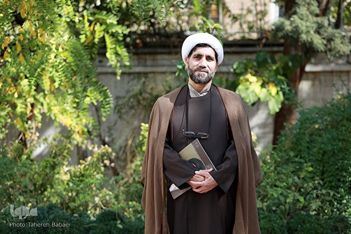 انسانهای مؤمن مبتنی بر سنن الهی زندگی کنند نه با تکیه بر معجزات انسانهای مؤمن مبتنی بر سنن الهی زندگی کنند نه با تکیه بر معجزات