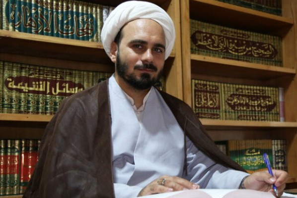 امیر کاظمی کارشناس مرکز پاسخگویی به سوالات شرعی