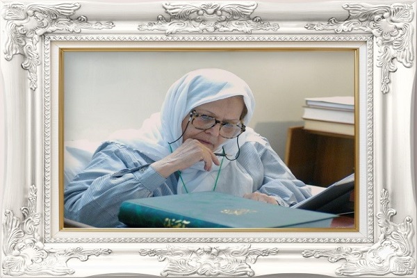 طاهره صفارزاده