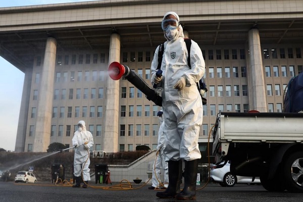 از بازگشت به کار نخست&zwnj;وزیر انگلیس تا افزایش دوباره مبتلایان چین