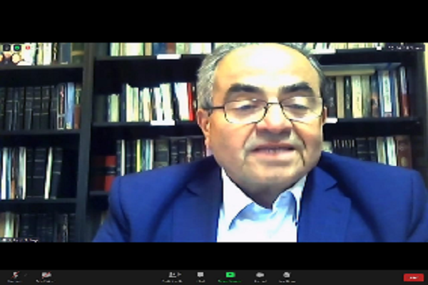 تمسک به قرآن از ابعاد مهم شخصیت امام خمینی(ره) بود/ تأکید امام بر هم‌گرایی مذهبی