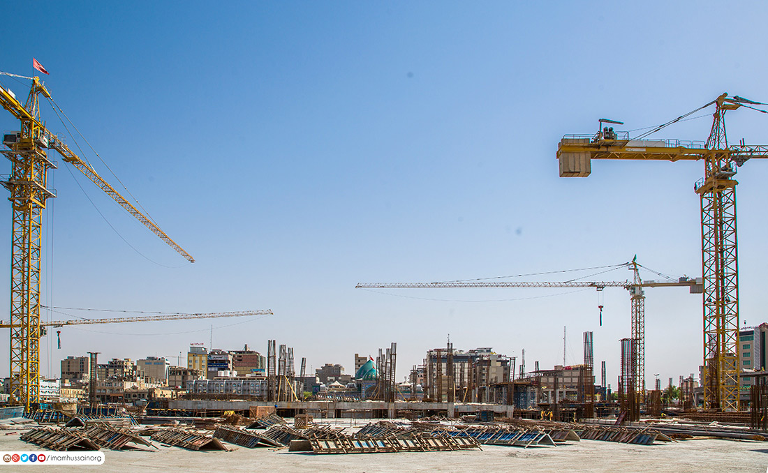 تصاویری از پیشرفت پروژه بازسازی مقام «تل زینبیه» در کربلا