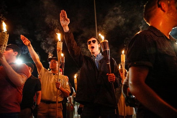 نژادپرستی یکی از اصول بنیادی ایالات متحده است/ برای بیشتر آمریکاییها هر چیز خارجی بیگانه است/ ترامپ پوپولیست و خودشیفته است/ اعتراضات آمریکا در انتخابات ریاست جمهوری این کشور تاثیرگذار است نژادپرستی یکی از اصول بنیادی ایالات متحده است/ برای بیشتر آمریکاییها هر چیز خارجی بیگانه است/ ترامپ پوپولیست و خودشیفته است/ اعتراضات آمریکا در انتخابات ریاست جمهوری این کشور تاثیرگذار است