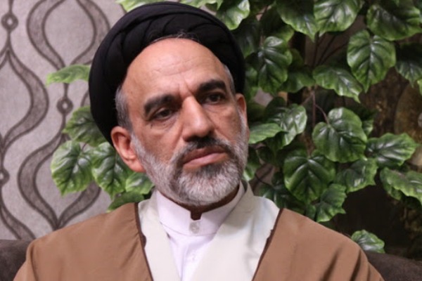 حجت‌الاسلام سیدابوالقاسم حسینی‌ژرفا استاد مدرسه اسلامی هنر قم