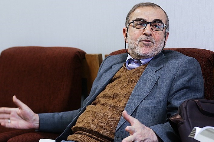 عابدین مؤمنی مدیرگروه فقه و مبانی حقوق اسلامی دانشگاه تهران عابدین مؤمنی مدیرگروه فقه و مبانی حقوق اسلامی دانشگاه تهران