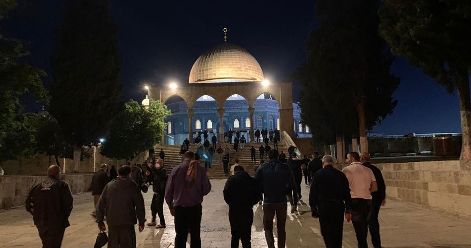 تحولات فلسطین؛ از محاصره حرم ابراهيمی تا لبیک فلسطینیان به «ندای سپیده دم»