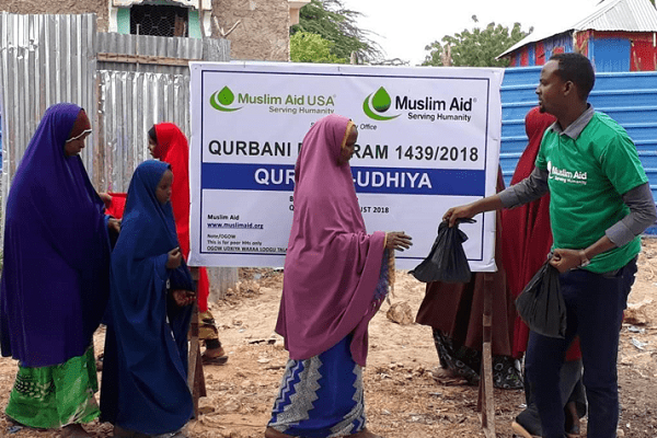 وقتی کار خیر دین و نژاد نمی‌شناسد