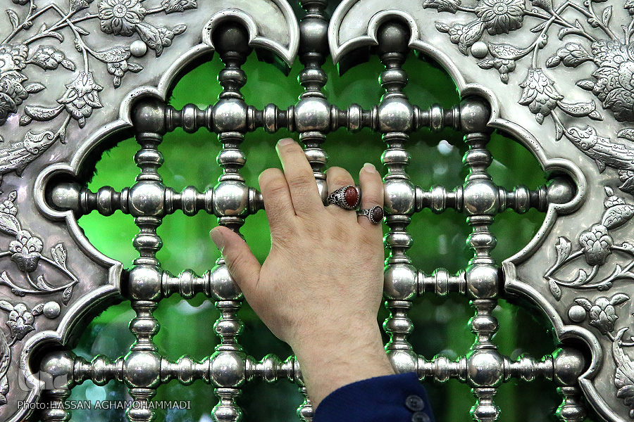 ضرورت تعریف و تحقق جنبه الگومدارانه امام&zwnj;زادگان در جامعه/ حقیقت&zwnj;های متعالی انسان&zwnj;ساز از گاندی تا ایران