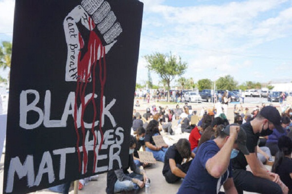 ادامه اعتراضات علیه نژادپرستی در آمریکا ادامه اعتراضات علیه نژادپرستی در آمریکا