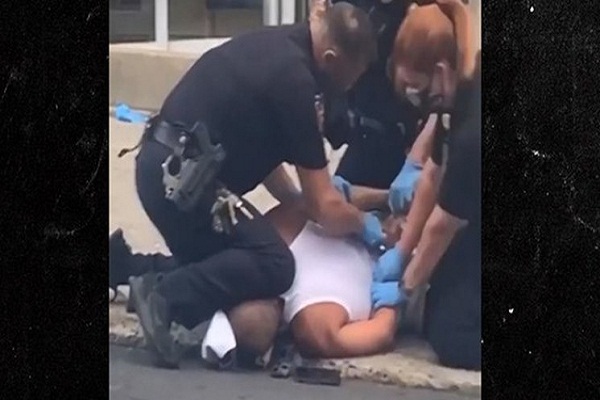 ادامه اعتراضات علیه نژادپرستی در آمریکا ادامه اعتراضات علیه نژادپرستی در آمریکا