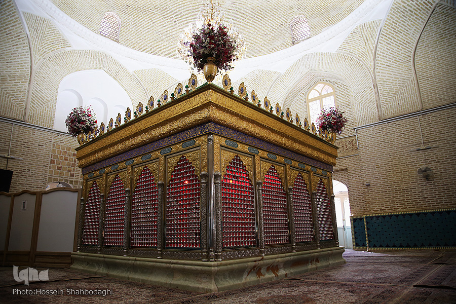 آستان امامزادگان