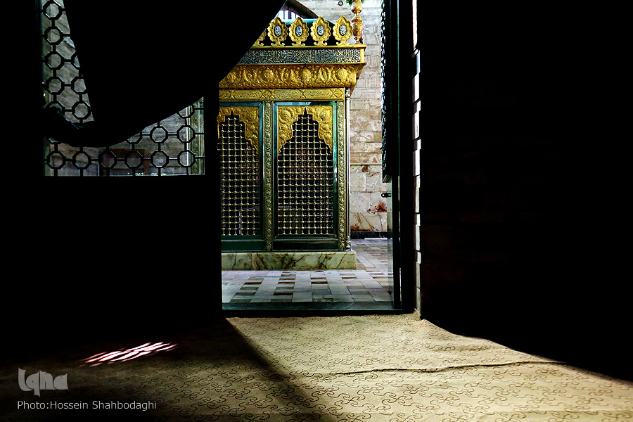 در حال ویرایش//مرگ بعد فرهنگی امام&zwnj;زادگان/ بقاع متبرکه قطب فرهنگی یا مراکز اقتصادی