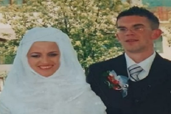 زوج مسلمان؛ کارخانه تولید امید در بوسنی زوج مسلمان؛ کارخانه تولید امید در بوسنی