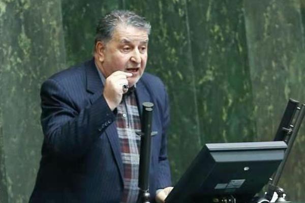 عزت الله یوسفیان ملا عضو سابق برنامه و بودجه مجلس