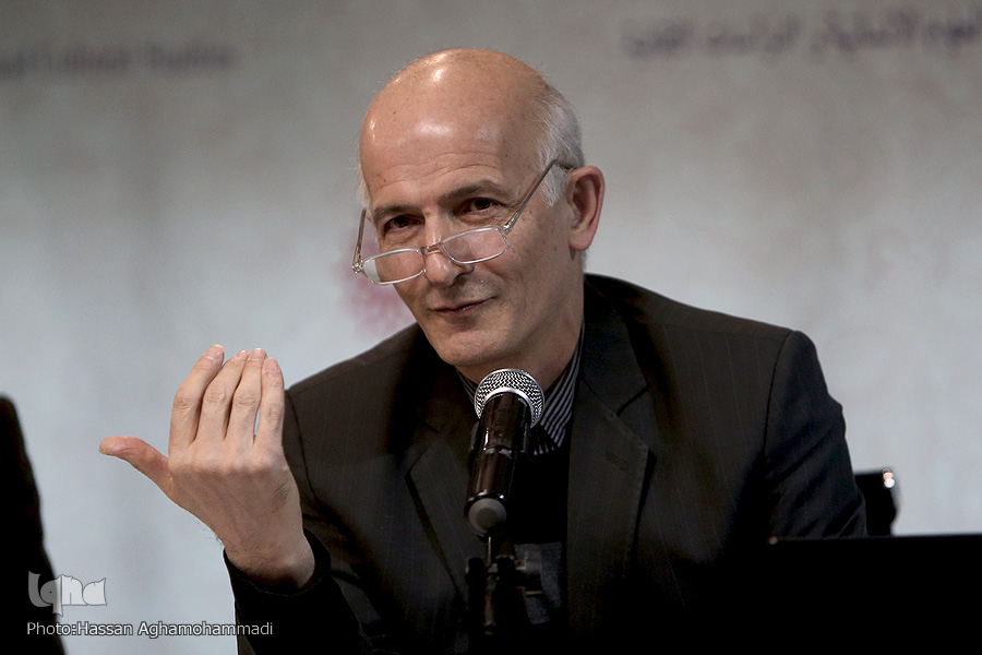 مقصود فراستخواه