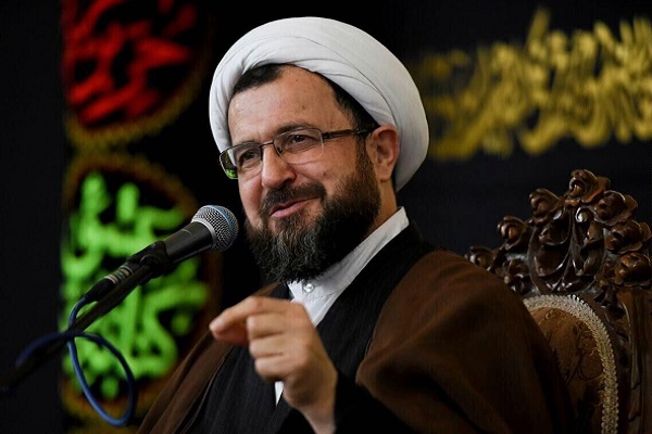 اصل عزاداری رابطه سهبعدی فکری، قلبی و رفتاری با اهل بیت(ع) است/ ضرورت پیوند فکری با امام حسین(ع)