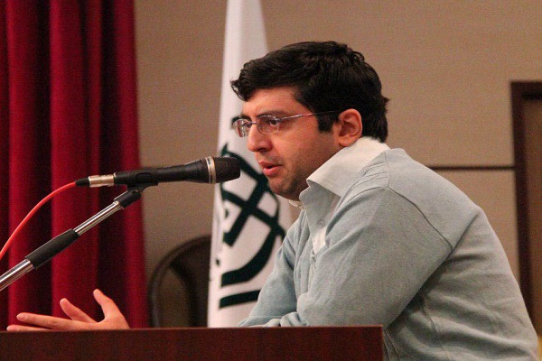 ارسالی ///تقریری بر زمینههای نگارش «حماسه حسینی» / کدام نقد مطهری بیشتری مناقشه را در پی داشت