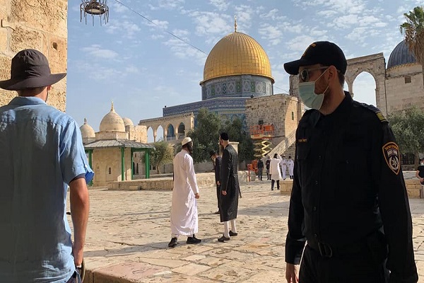 حضور شهرک&zwnj;نشینان صهیونیست در مسجدالاقصی + عکس
