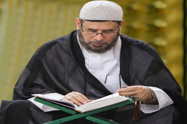 نهضت عاشورا مکتبی جهانی است / اتحاد مذاهب و اقوام زیر لوای حسین(ع) نهضت عاشورا مکتبی جهانی است / اتحاد مذاهب و اقوام زیر لوای حسین(ع)