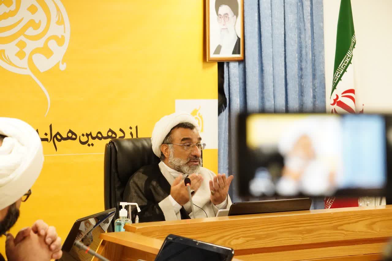 فقدان احکام ناظر به ساختار؛ بزرگترین نقص فقه موجود / تهذیب نظامات غربی برای اسلامی‌‎سازی کافی نیست