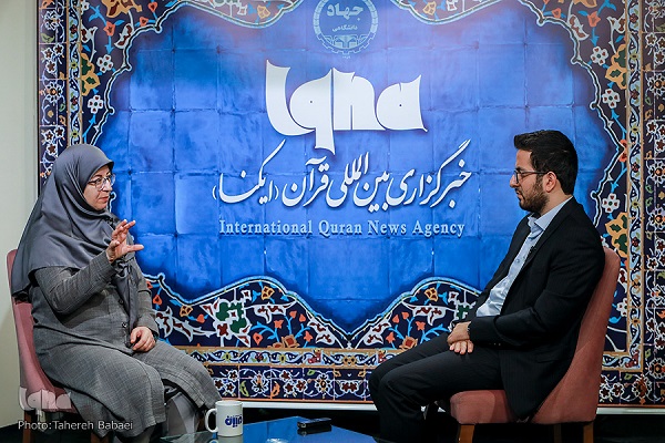 بایستههای تصویرگری دینی مطلوب و اثرگذار/ ضربه مهلک تندیسهای نامتعارف و عروسکهای زشت به وجهه فرهنگی ایران بایستههای تصویرگری دینی مطلوب و اثرگذار/ ضربه مهلک تندیسهای نامتعارف و عروسکهای زشت به وجهه فرهنگی ایران