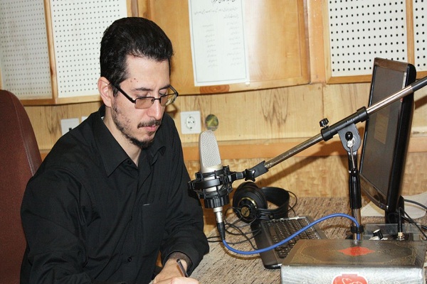 رد نشود///قدردانی پیشکسوتان و همکاران از مهندس خستگی‌ناپذیر عرصه قرآن / «فتحی‌پور»؛ فعال قرآنی همه فن حریف