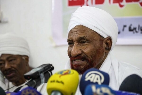 عادی سازی روابط با تل آویو مترادف با تسلیم شدن است