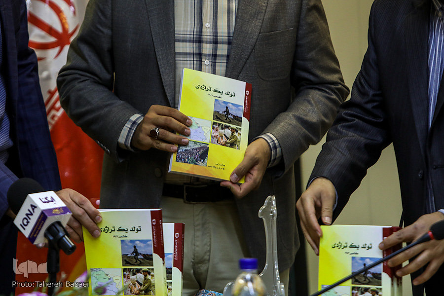 کشمیر در تلاقی تمدنی بودیسم، هندوئیسم و اسلام بوده است کشمیر در تلاقی تمدنی بودیسم، هندوئیسم و اسلام بوده است