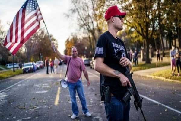 شادی طرفداران بایدن و ناراحتی حامیان ترامپ + عکس