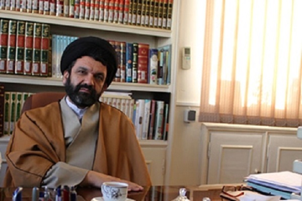 حجتالاسلام والمسلمین سیداحمد سجادیجدی، رئیس دانشکده علوم قرآنی اصفهان حجتالاسلام والمسلمین سیداحمد سجادیجدی، رئیس دانشکده علوم قرآنی اصفهان