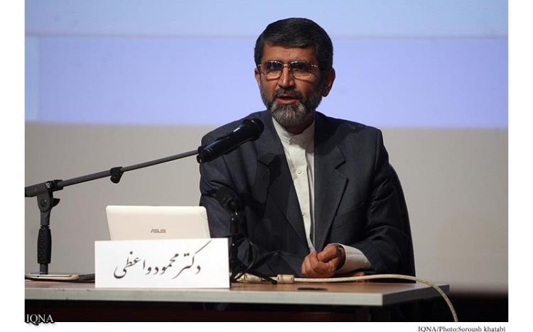 خانم کرمانی از عقل‌محوری تا جهانی‌اندیشی