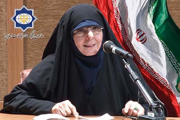 خانم کرمانی از عقل‌محوری تا جهانی‌اندیشی