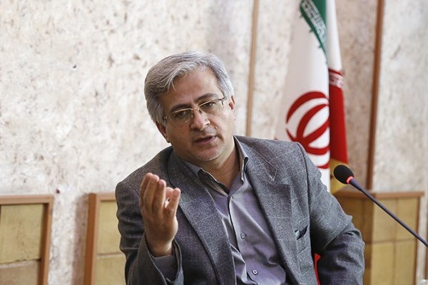 یکشنبه****ادیت**** هر کتابی قابل سرمایه&zwnj;گذاری نیست/ کرونا و گرانی عوامل تشدیدکننده رکود نشر