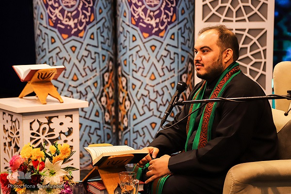 سیدجاسم موسوی قاری ممتاز قرآن سیدجاسم موسوی قاری ممتاز قرآن