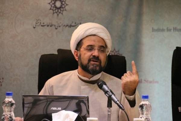 حجتالاسلام والمسلمین کاووس روحیبرندق حجتالاسلام والمسلمین کاووس روحیبرندق