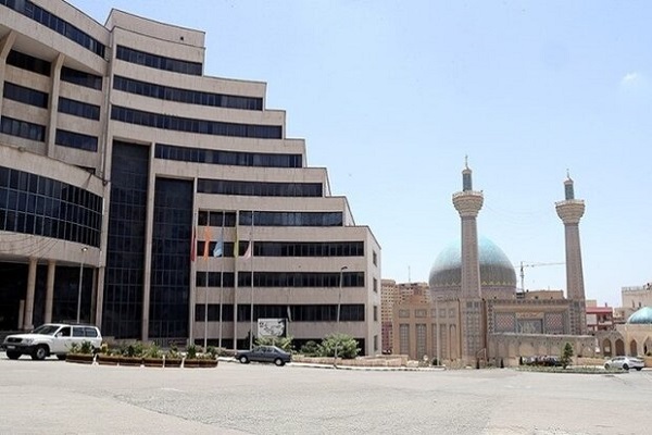 مشکل دانشجویان دانشگاه آزاد تهران مرکز با انتخاب درس قرآن