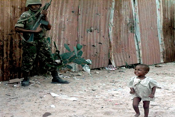 کودکان، مهره‌های بازی جنگ بزرگسالان