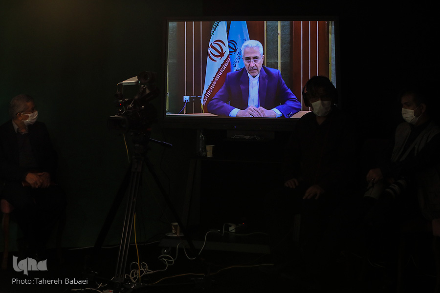 ایجاد فرصت برای دانش&zwnj;پژوهان جوان در آنها تولید انگیزه می&zwnj;کند