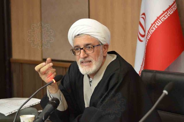 بدون قرآن معرفت اصیل حاصل نمی‌شود/ی