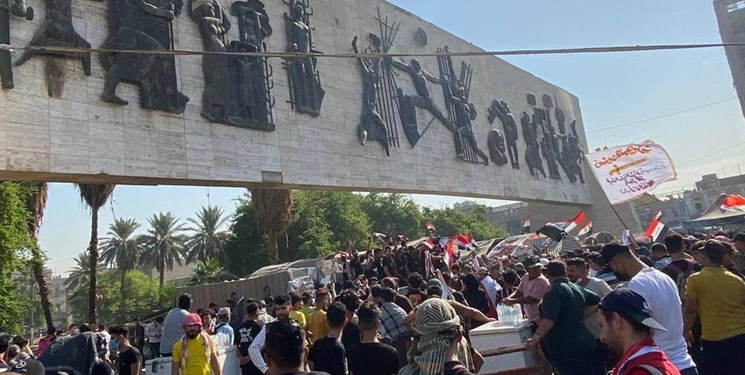 پیام مقتدی صدر به تظاهرات امروز عراقی‌ها/ درخواست الکاظمی از تظاهرات‌کنندگان