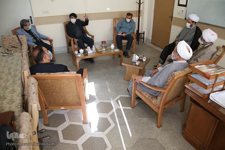 امضای تفاهمنامه همکاری سازمان فعالیتهای قرآنی دانشگاهیان و جامعة المصطفی(ص) امضای تفاهمنامه همکاری سازمان فعالیتهای قرآنی دانشگاهیان و جامعة المصطفی(ص)