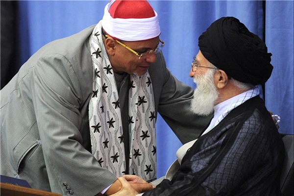 ارسالی//غیرقابل پیشبینی بودن مرحوم عبدالعزیز عکاشه در اجرای فرازهای بعدی تلاوت/ تأکید بر تلاوتهای معنا محور ارسالی//غیرقابل پیشبینی بودن مرحوم عبدالعزیز عکاشه در اجرای فرازهای بعدی تلاوت/ تأکید بر تلاوتهای معنا محور