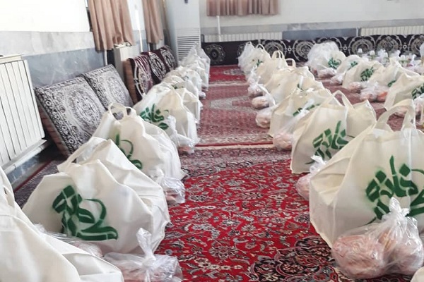 ارسال نشود////اینجا &laquo;کرم&zwnj;خانه&raquo; است / ارائه خدمات جهادی از اشتغال&zwnj;زایی برای نیازمندان تا توزیع نان رایگان