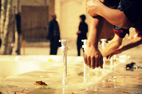 وظیفه انسان هنگامی که برطرف کردن مانع در وضو سختی دارد